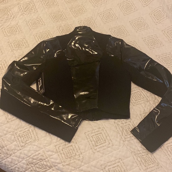 MICHELLE UBERRESTE  blouse size s - Picture 5 of 5